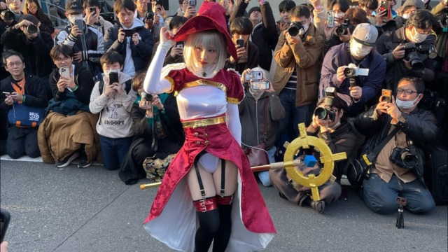 えなこが6年ぶりコミケコスプレ